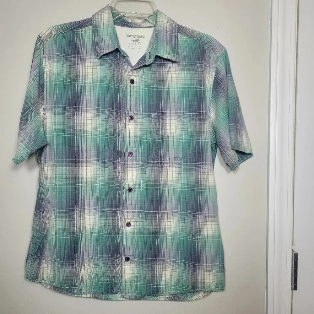 Horny Toad Button up Short Sleeve Green Shirt sz S